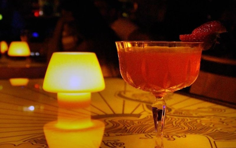 cafe-plaza-alacati3 cafe-plaza-alacati3